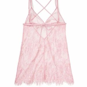 NWT.  2XL   purchased recently, but was unable to return it.